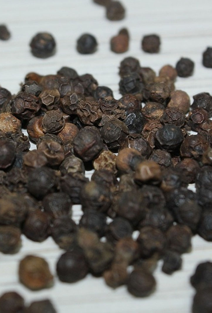 Black - White  Pepper Seeds